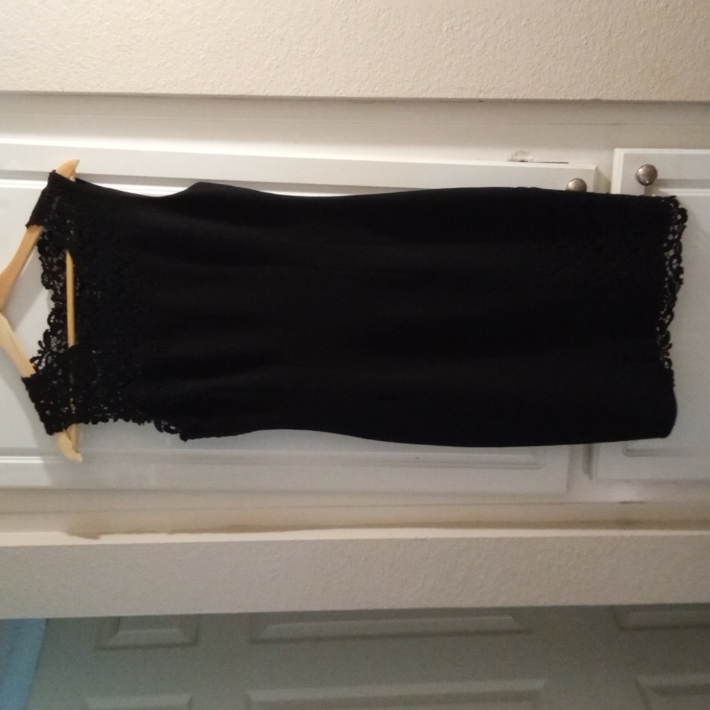 Elie Tahari Black Shift Sleeveless Dress with Lace Size 4 - Picture 3 of 11